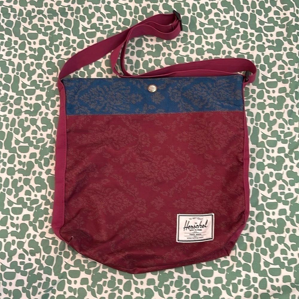 Herschel Supply Co. Ottawa Damask Tote